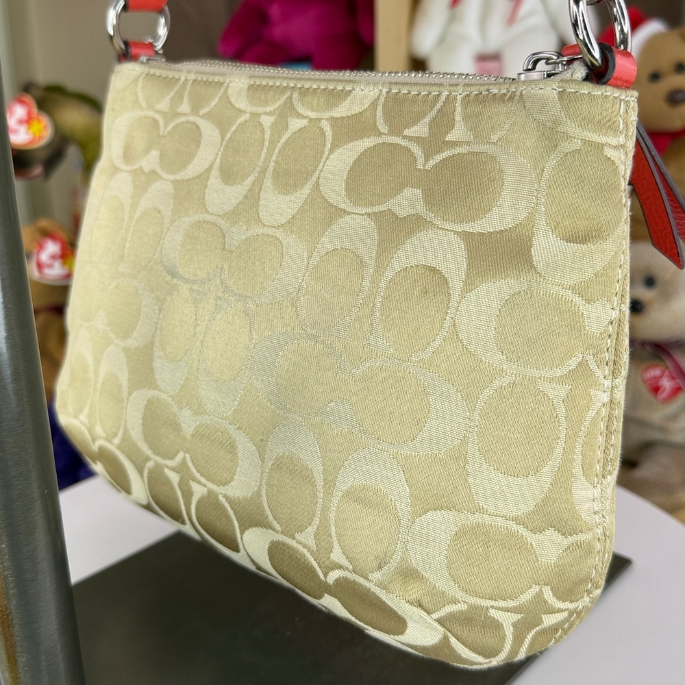 💥COACH - RARE Poppy Khaki Signature Coral Flower Sequin Crossbody Bag - 45U099 - Picture 8 of 13
